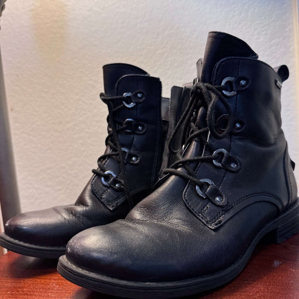 Bugatti Black Leather Women's Combat Boots